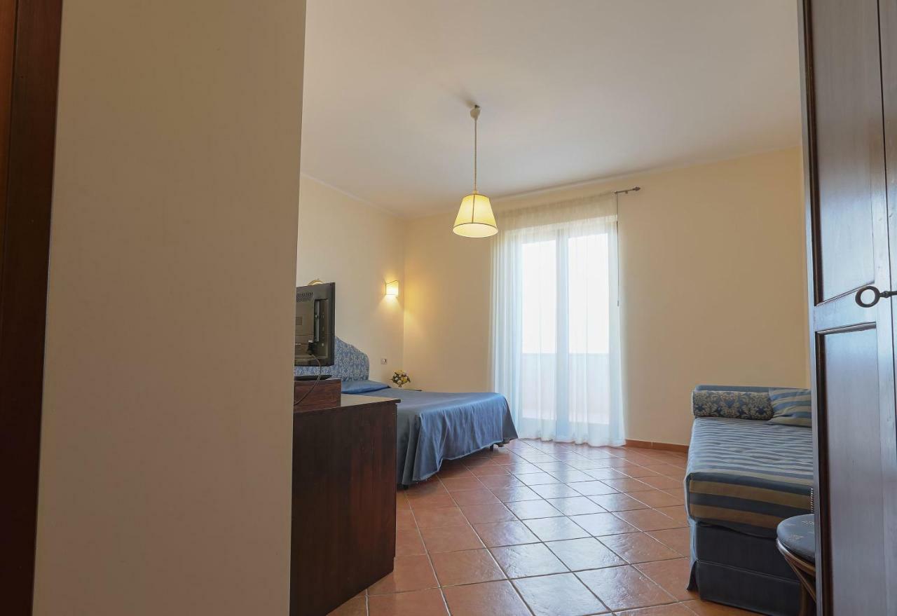 Pigna D'Oro Country Hotel Santo Stefano Quisquina Екстер'єр фото