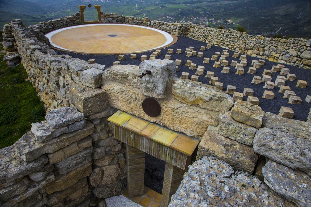 Pigna D'Oro Country Hotel Santo Stefano Quisquina Екстер'єр фото